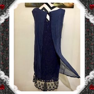 H Trend Made In Italy Split Back Lacy Dress